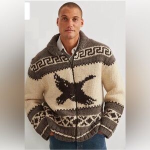 Mens Hand Knot Cowichan Sweater